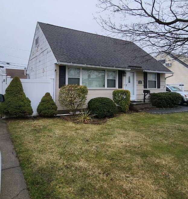 Nassau County Hicksville New York (NY) — Real Estate Listings By City