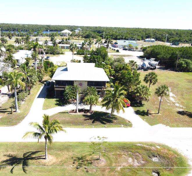 312 Copeland Ave. N, Everglades City, FL 34139