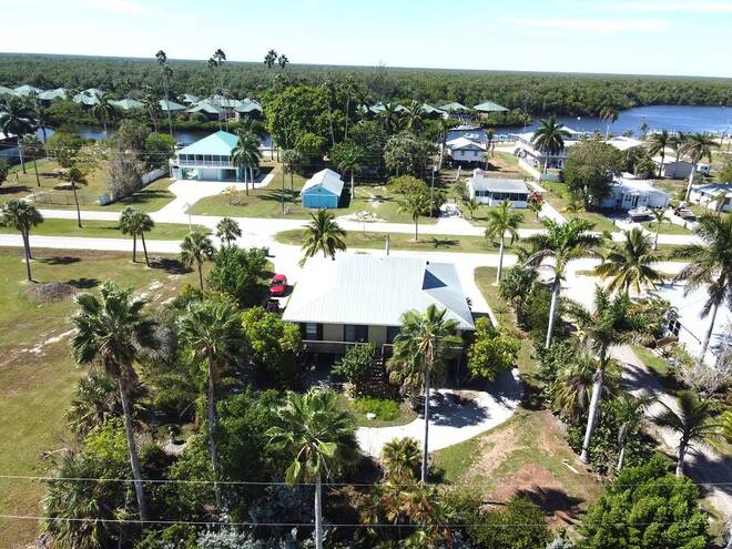312 Copeland Ave. N, Everglades City, FL 34139
