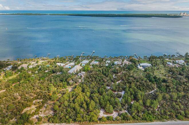 7009 S Indian River Drive, Fort Pierce, FL 34982