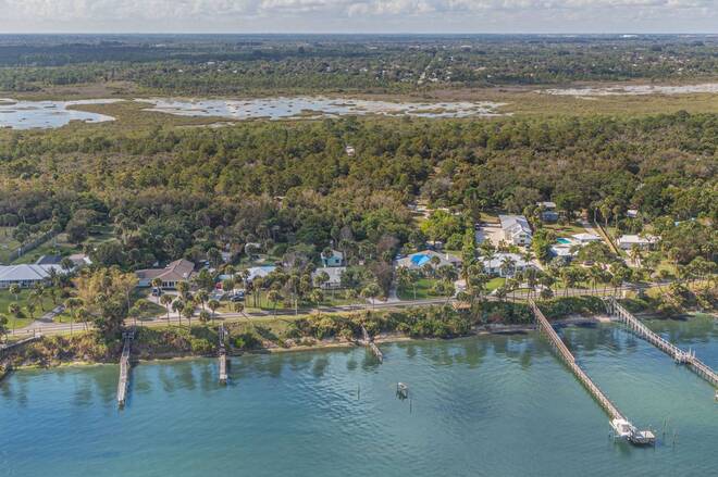 7009 S Indian River Drive, Fort Pierce, FL 34982