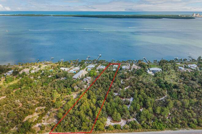 7009 S Indian River Drive, Fort Pierce, FL 34982