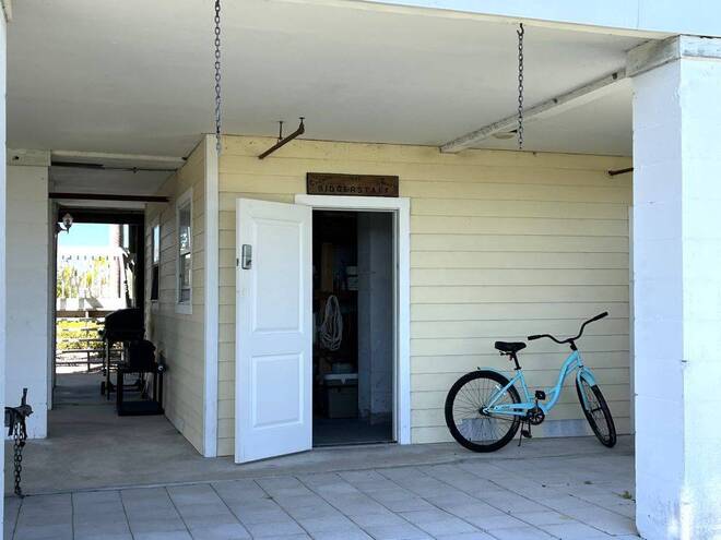 241 Lake Placid Ct, #606, Everglades City, FL 34139