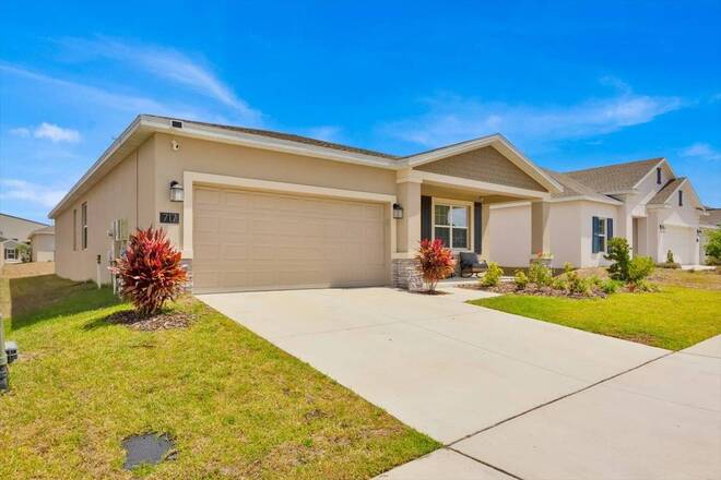 717 CITRUS RESERVE BLVD, Davenport, FL 33837