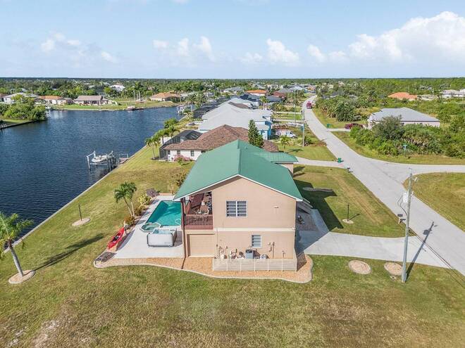 15340 Alsask Cir, Port Charlotte, FL 33981
