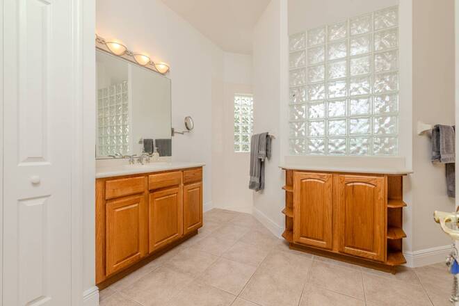 537 Montage Ln, Poinciana, FL 34759