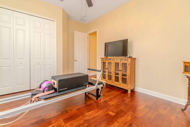 537 Montage Ln, Poinciana, FL 34759