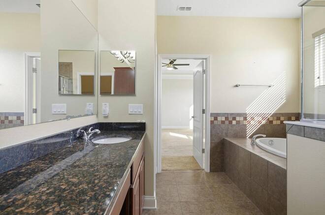 58 Eagle Lake Dr, Flagler Beach, FL 32136