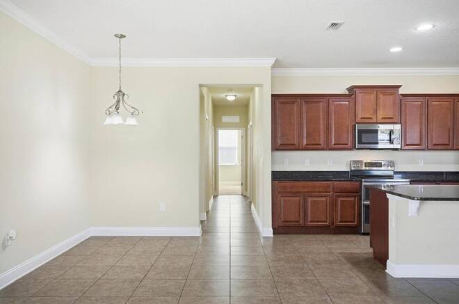 58 Eagle Lake Dr, Flagler Beach, FL 32136