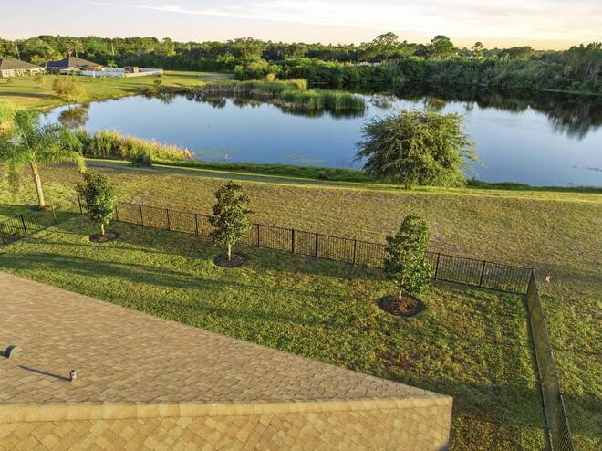 58 Eagle Lake Dr, Flagler Beach, FL 32136