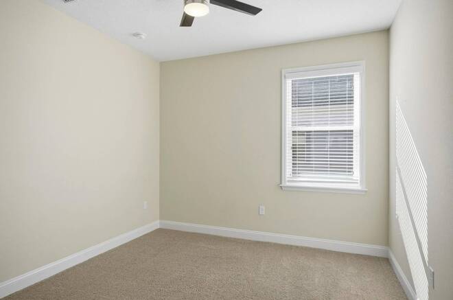 58 Eagle Lake Dr, Flagler Beach, FL 32136