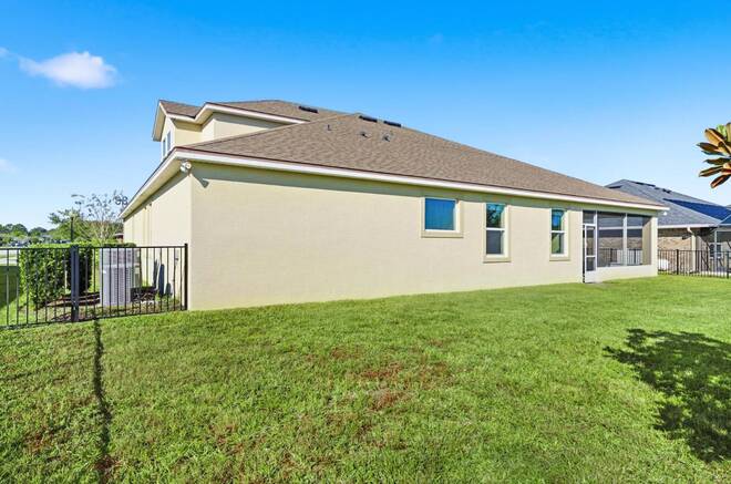 58 Eagle Lake Dr, Flagler Beach, FL 32136