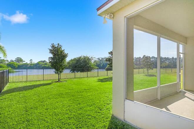 58 Eagle Lake Dr, Flagler Beach, FL 32136
