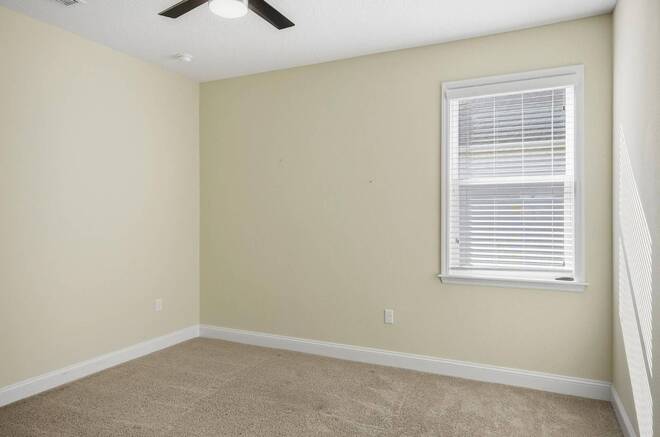 58 Eagle Lake Dr, Flagler Beach, FL 32136