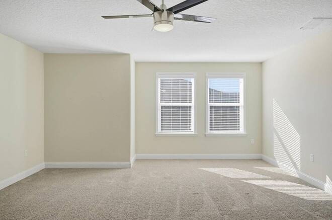 58 Eagle Lake Dr, Flagler Beach, FL 32136