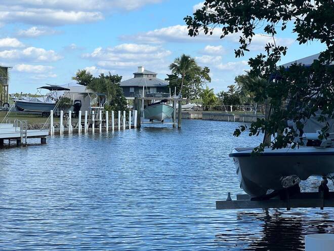1291 E Chokoloskee Dr, Chokoloskee, FL 34138