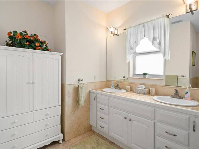 000 Collier Ave., EVERGLADES CITY, FL, FL 34139