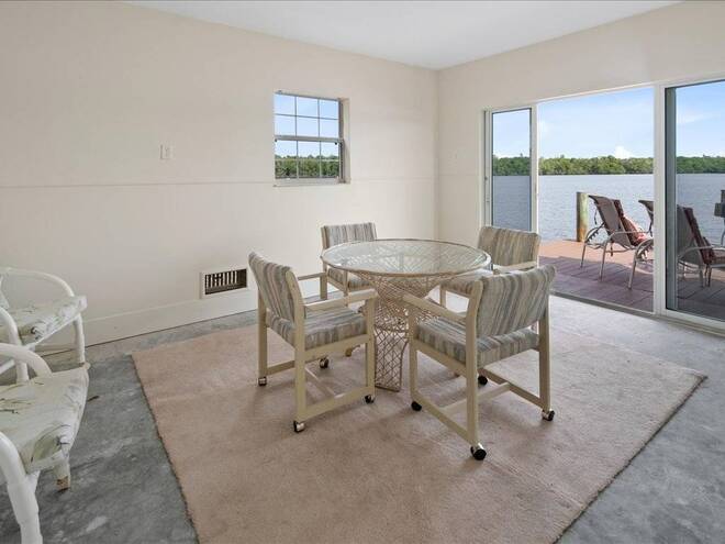 000 Collier Ave., EVERGLADES CITY, FL, FL 34139