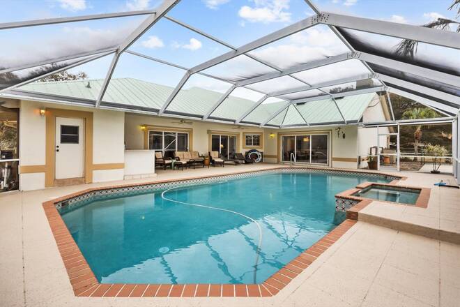10969 S Dogwood Trl, Jupiter, FL 33478