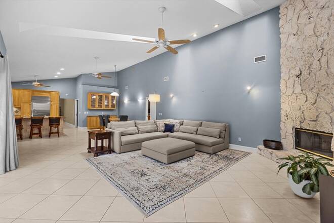 10969 S Dogwood Trl, Jupiter, FL 33478