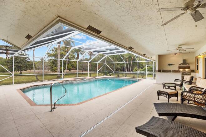 10969 S Dogwood Trl, Jupiter, FL 33478