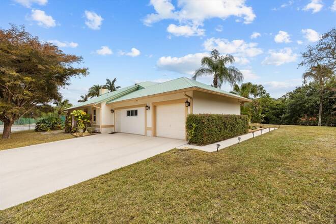 10969 S Dogwood Trl, Jupiter, FL 33478