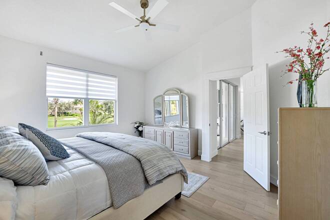 630 Lalique Cir, #506, Naples, FL 34119