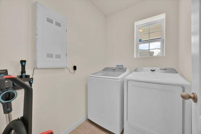 2497 Ribbon Fall Ave., Davenport, FL 33837