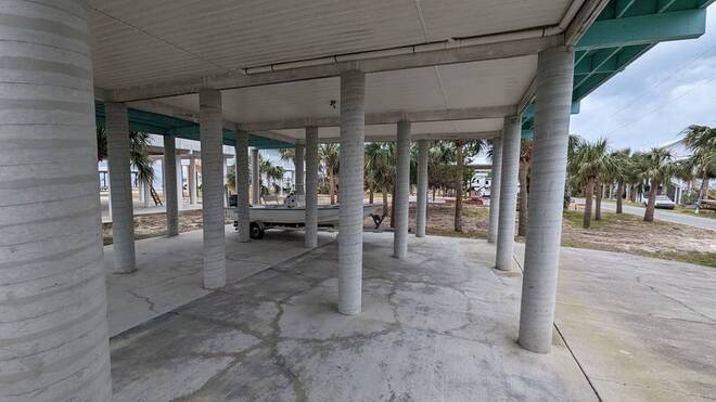 71 11th Ave West, Horseshoe Beach, FL 32648