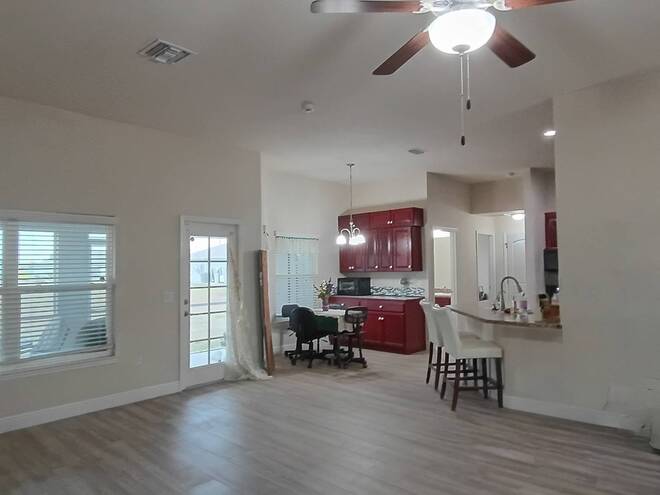 1426 NE 5th Pl, Cape Coral, FL 33909