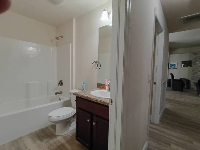 1426 NE 5th Pl, Cape Coral, FL 33909