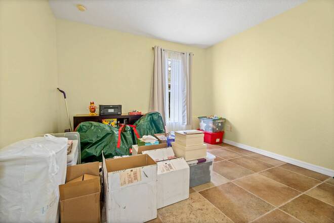 33719 Terragona Dr, Sorrento, FL 32776