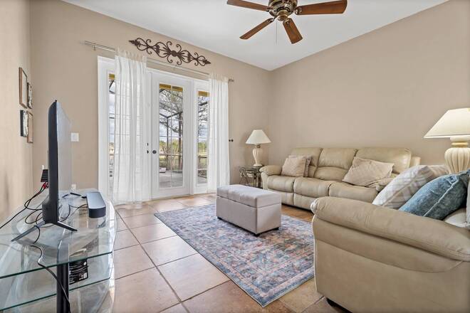 33719 Terragona Dr, Sorrento, FL 32776