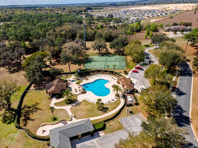 33719 Terragona Dr, Sorrento, FL 32776