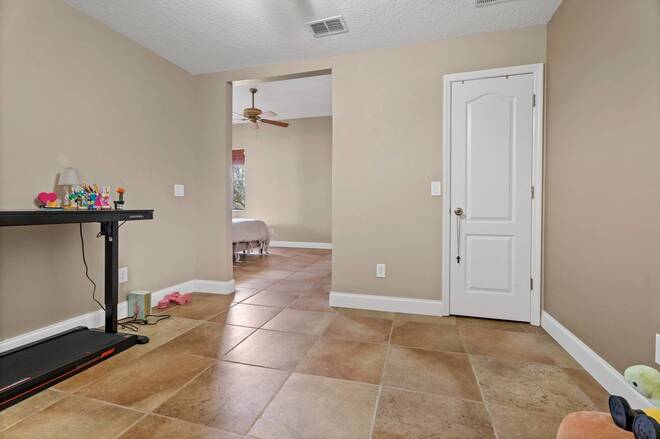 33719 Terragona Dr, Sorrento, FL 32776
