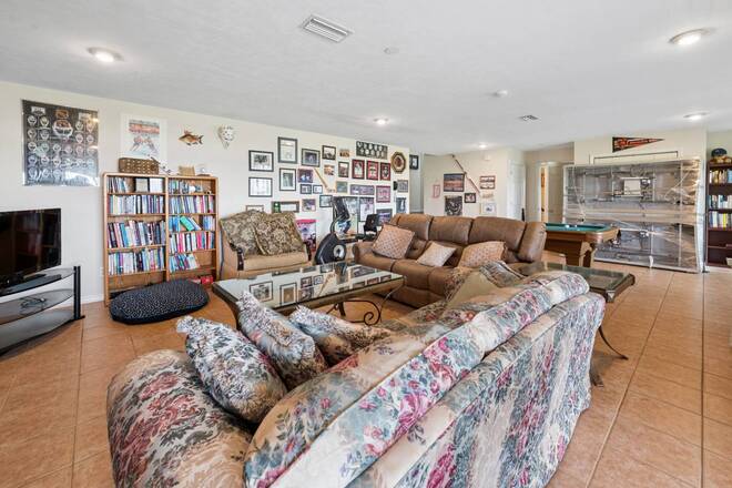 6880 Crystal Lake Road, Keystone Heights, FL 32656