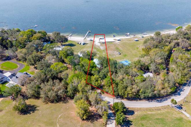 6880 Crystal Lake Road, Keystone Heights, FL 32656