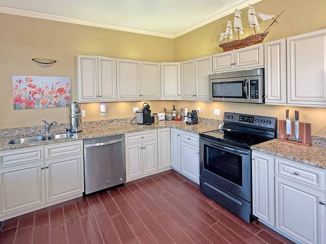332 Club Cove Drive, Titusville, FL 32780