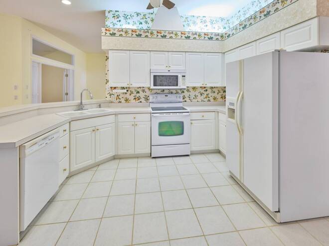 315 Lake Mariam Blvd, Winter Haven, FL 33884