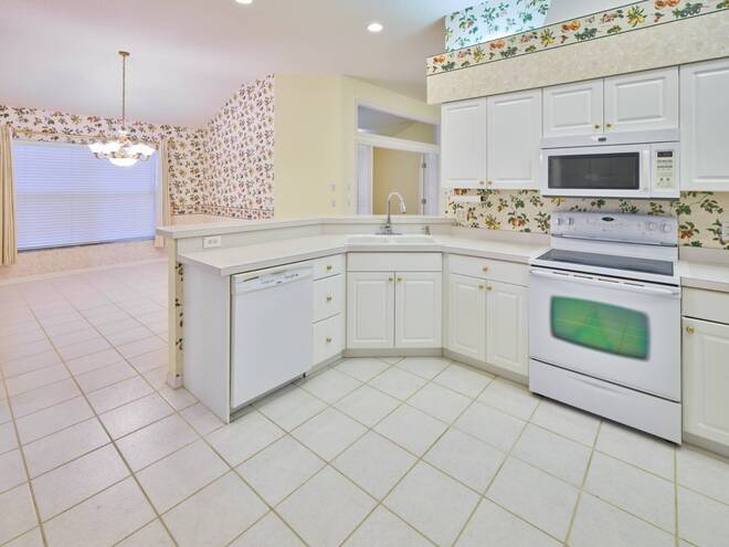 315 Lake Mariam Blvd, Winter Haven, FL 33884