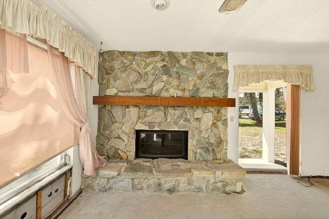 205 Gulf Blvd, Belleair Beach, FL 33786