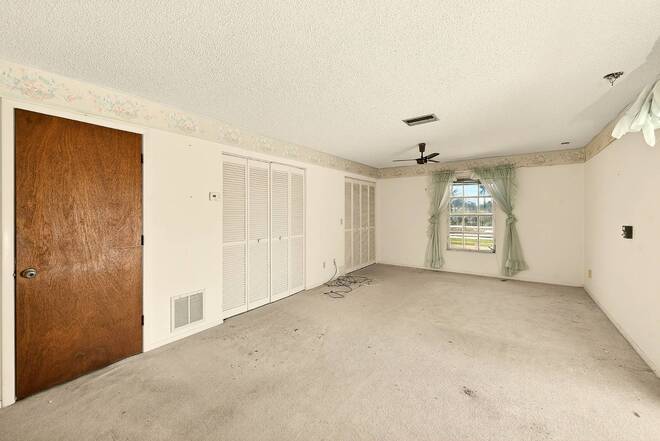 205 Gulf Blvd, Belleair Beach, FL 33786