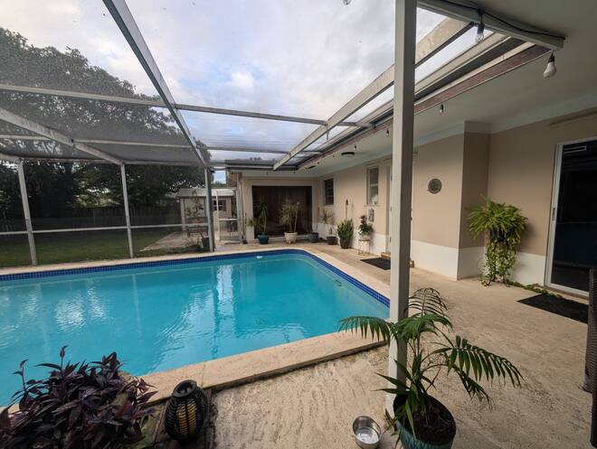5115 Adams St, Hollywood, FL 33021