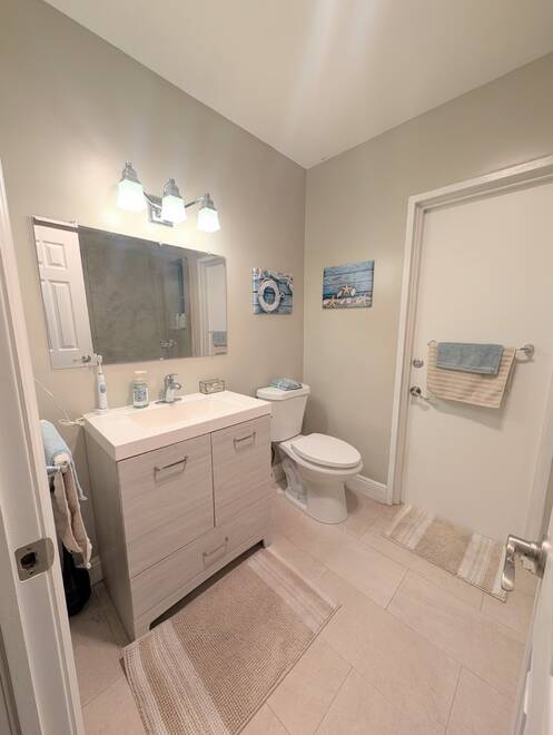 5115 Adams St, Hollywood, FL 33021