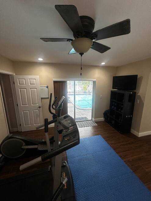 5115 Adams St, Hollywood, FL 33021