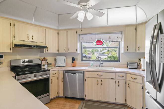 109 Citrus Rd NE, Lake Placid, FL 33852