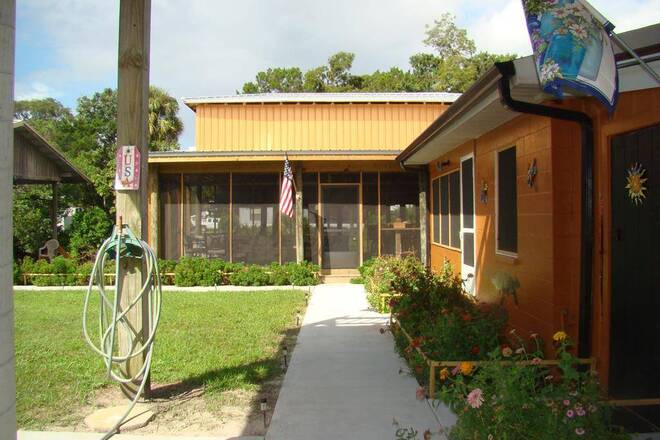 50 SE 236th, Suwannee, FL 32692