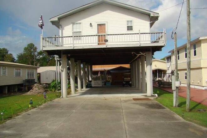 50 SE 236th, Suwannee, FL 32692