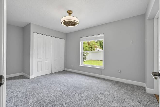 23 Essington Ln, Palm Coast, FL 32164