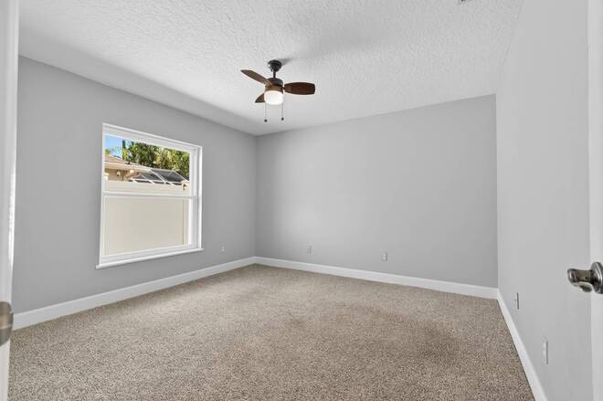 23 Essington Ln, Palm Coast, FL 32164